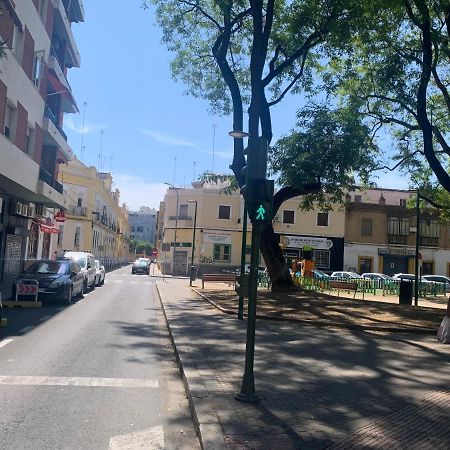 Appartamento La Casita De La Puerta De Carmona Siviglia Esterno foto