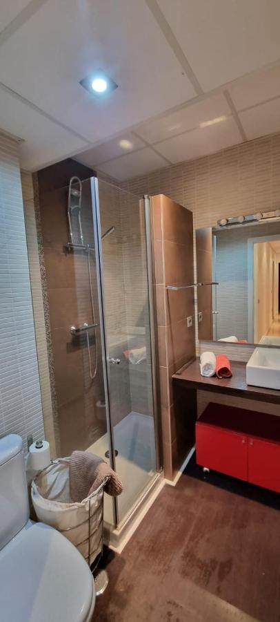 Appartamento La Casita De La Puerta De Carmona Siviglia Esterno foto