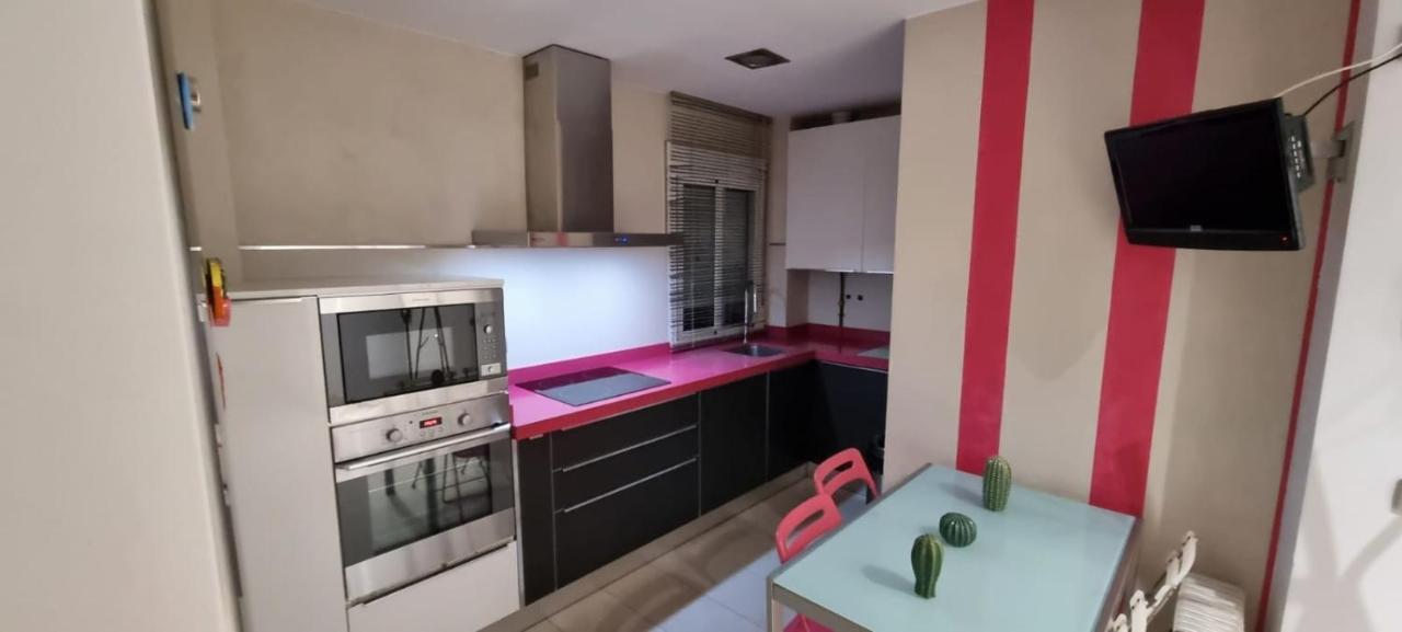 Appartamento La Casita De La Puerta De Carmona Siviglia Esterno foto