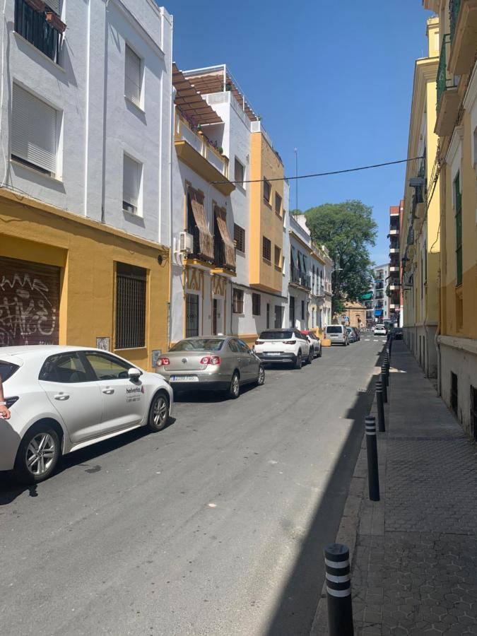 Appartamento La Casita De La Puerta De Carmona Siviglia Esterno foto